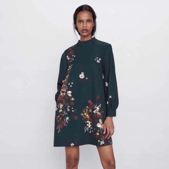 Zara Dresses & Skirts - Zara voluminous printed mini dress XS New